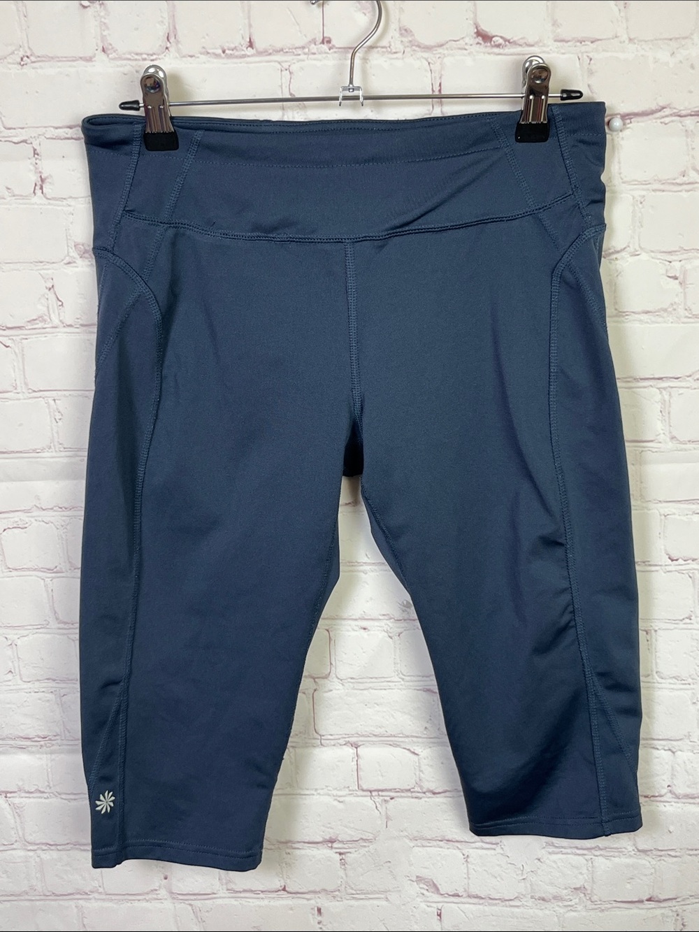 Athleta Blue Cropped Leggings Size Medium